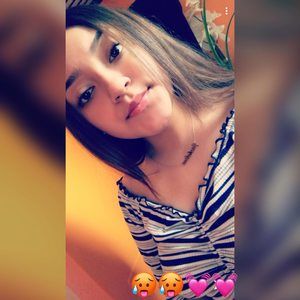 Meet your Posher, Jackeline